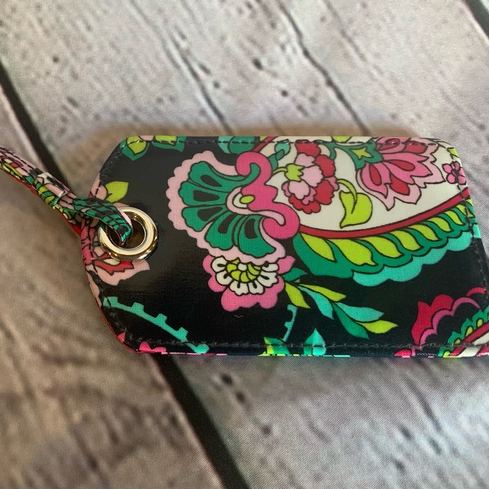 Vera Bradley like new Luggage Tag in beautiful floral pattern